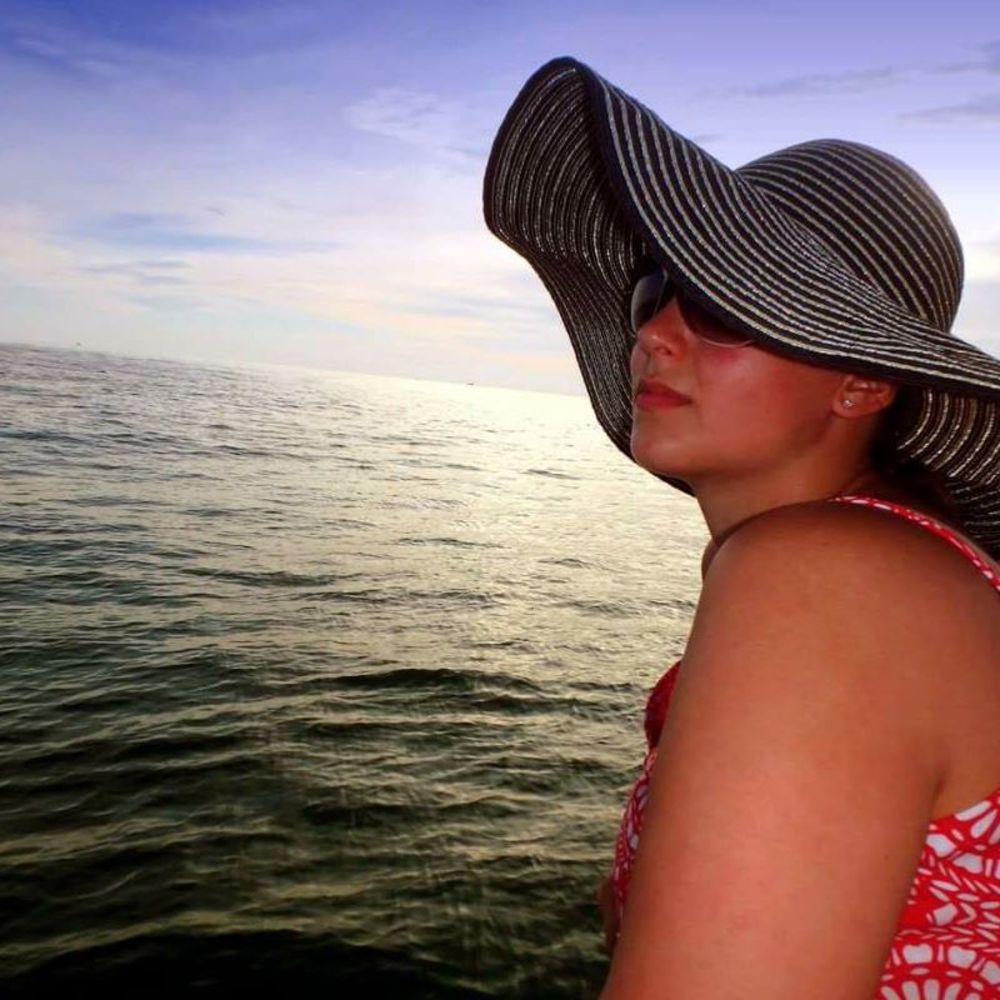 Meet your Posher, Alyssa